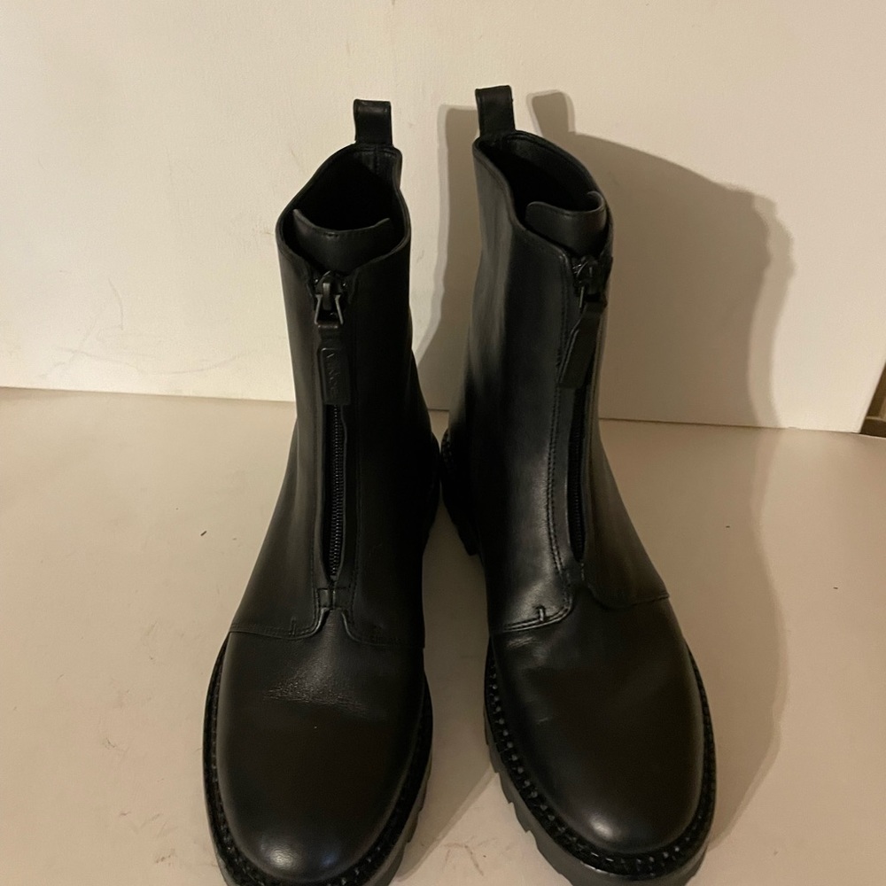 VINCE Cabria Water Resistant Front Zip Boot - Picture 7 of 9